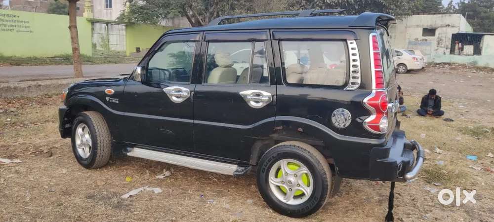 Mahindra Scorpio Classic Diesel 2010