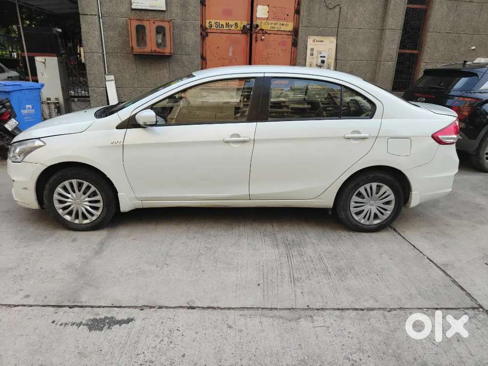 Maruti Suzuki Ciaz Vxi 2014