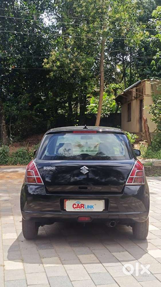 Maruti Suzuki Swift 1.3 Vxi, 2009, Petrol