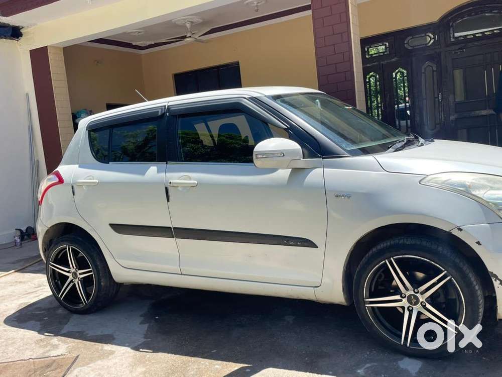 Maruti Suzuki Swift 2018 Petrol Well Maintained