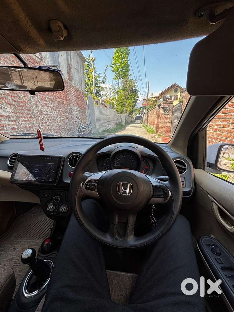 Honda Amaze 2015 Diesel Well Maintained