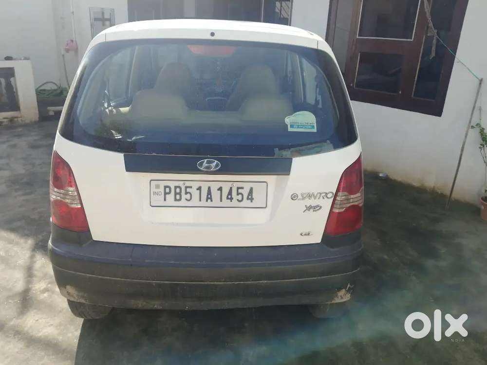 New Car With First Owner New Service Well Condition