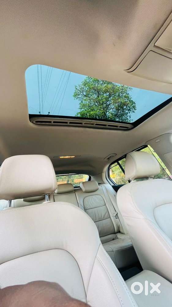 Skoda Superb Petrol 2013