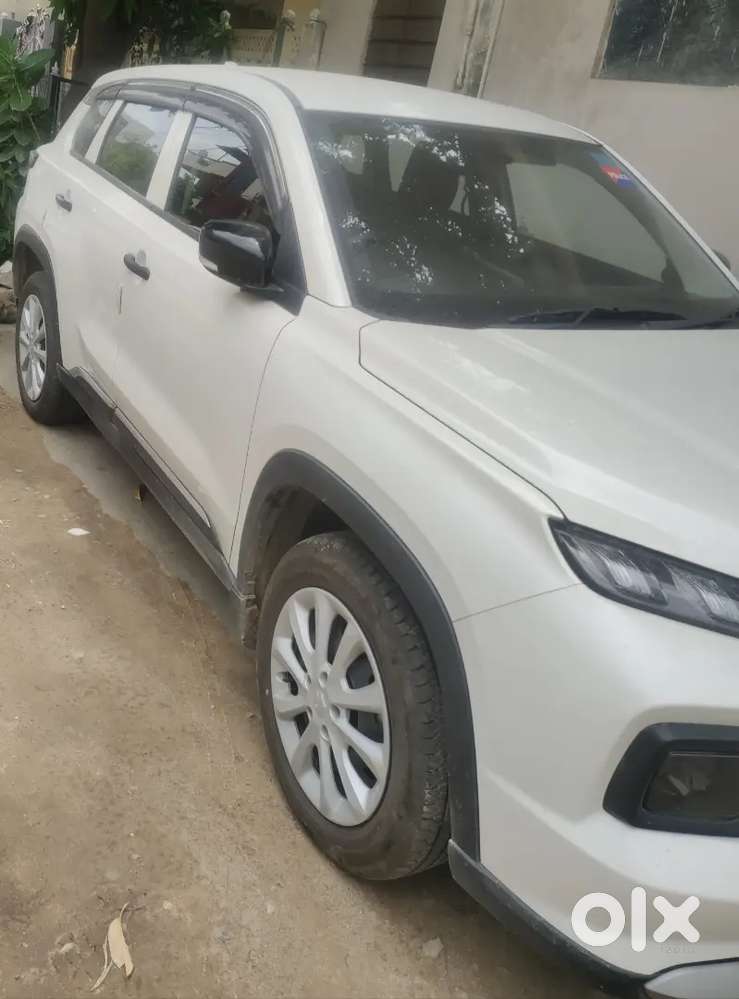 Maruti Suzuki Grand Vitara  Petrol Manual November 2025 Jaipur Number