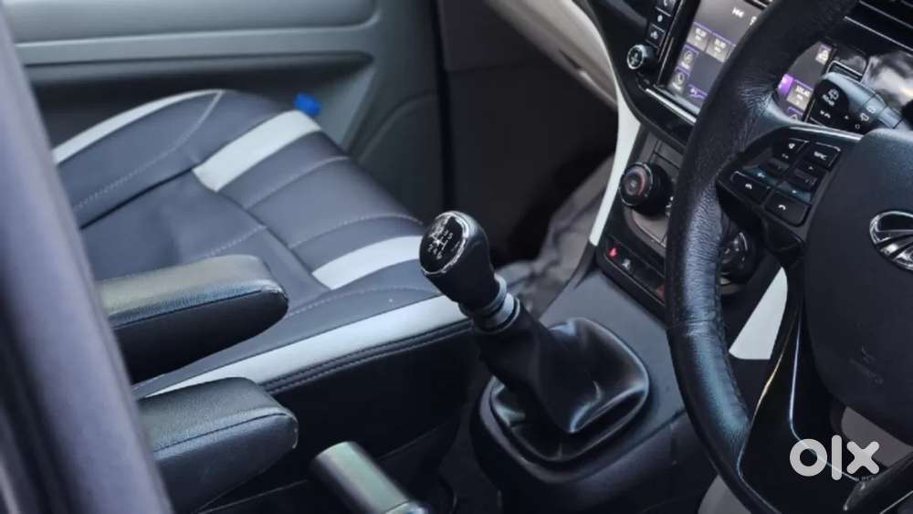 Mahindra Marazzo M6, 2018, Diesel