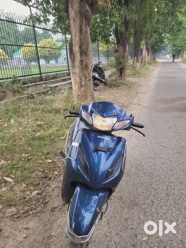 Activa 6g for sale best condition with new tyres Scooters