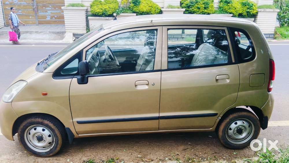 Maruti Suzuki Estilo Lxi, 2009, Petrol
