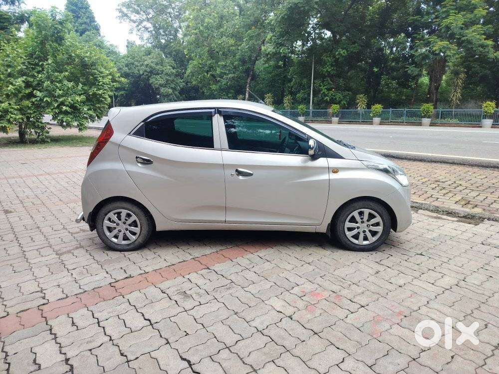 Hyundai Eon, 2012, Petrol