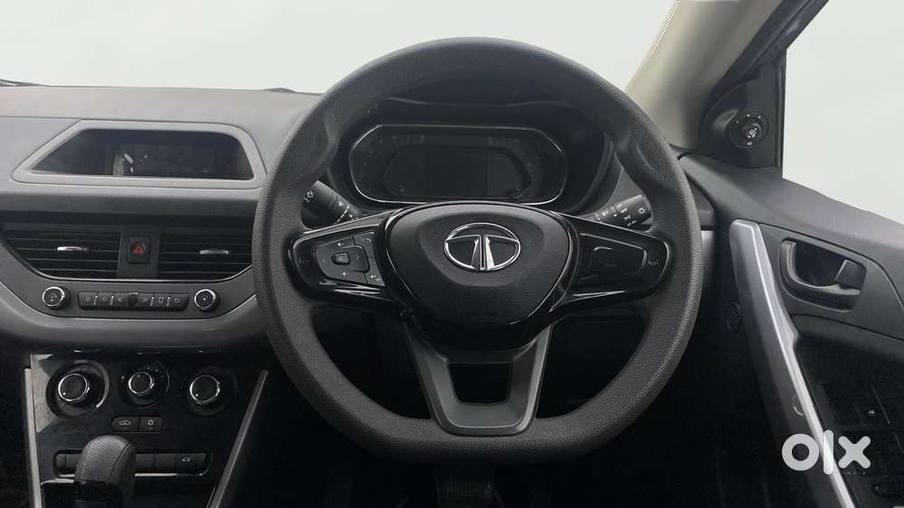 Tata Nexon 1.5 Revotorq Xma Amt (s), 2020, Petrol