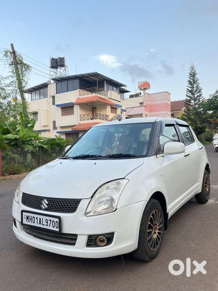 Maruti Suzuki Swift Lxi Bsiii, 2010, Petrol