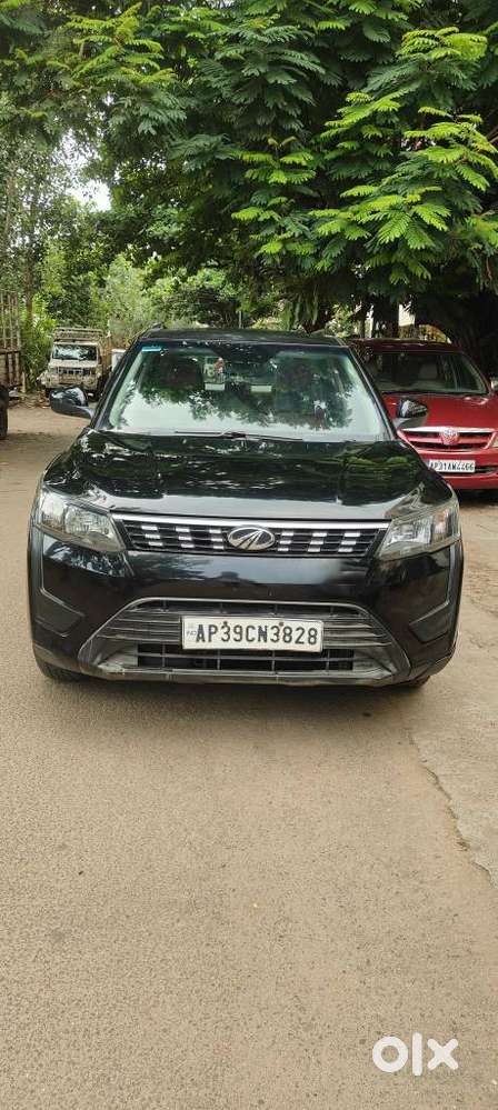 Mahindra Xuv300 W6, 2019, Petrol