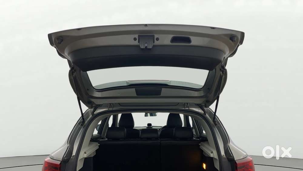 Mg Astor 1.3 Savvy Turbo At S Red, 2023, Petrol