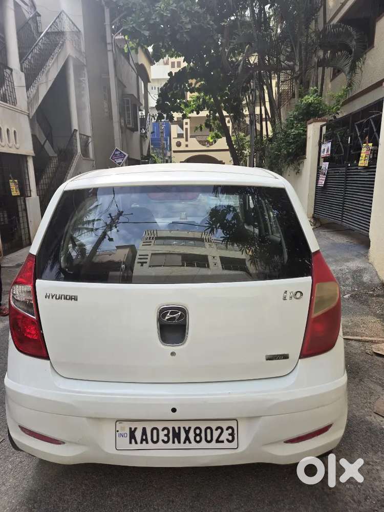 Hyundai I10 2011 Car