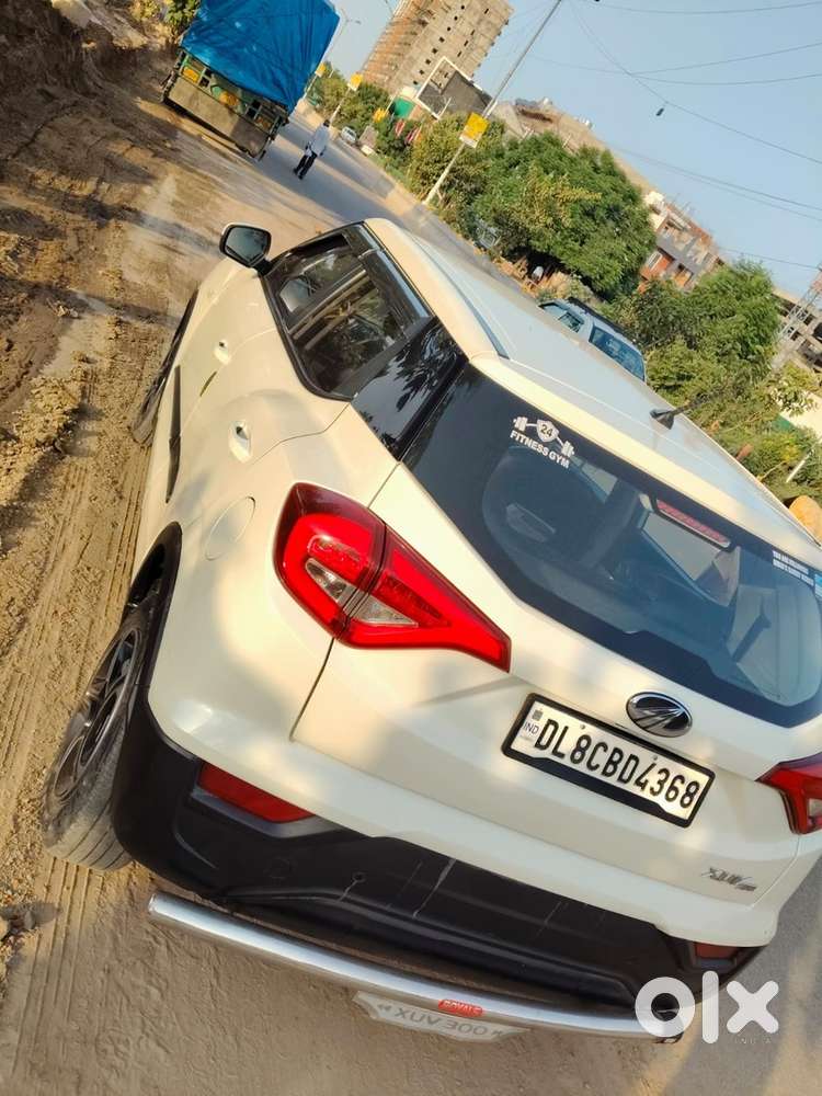 Mahindra Xuv300 Petrol 2022