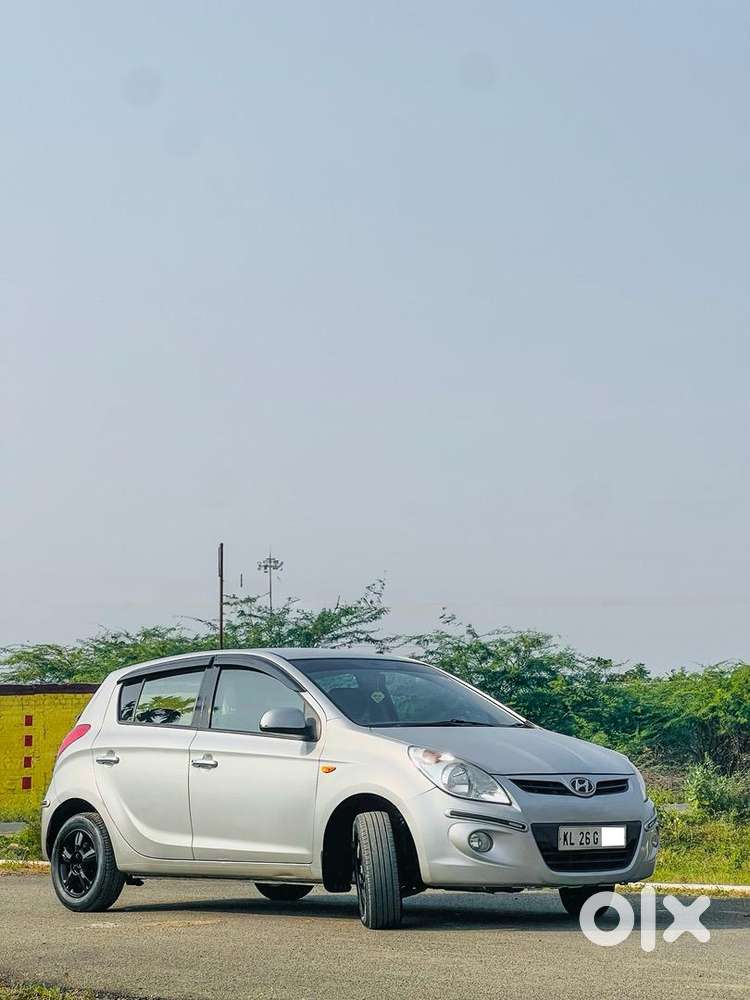 Hyundai I20 Asta (top Variant) – 2009 Model