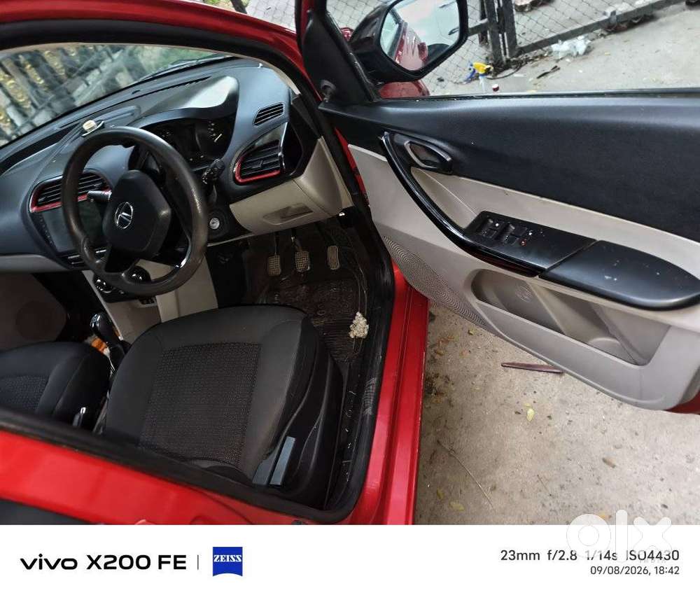 Tata Tiago Wizz 1.05 Revotorq, 2018, Petrol