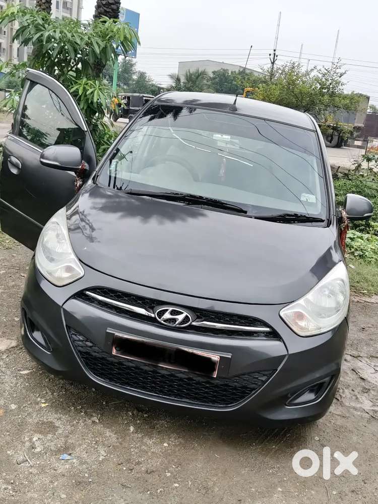 Hyundai I10 2013 Petrol Well Maintained..and Good Condition ..
