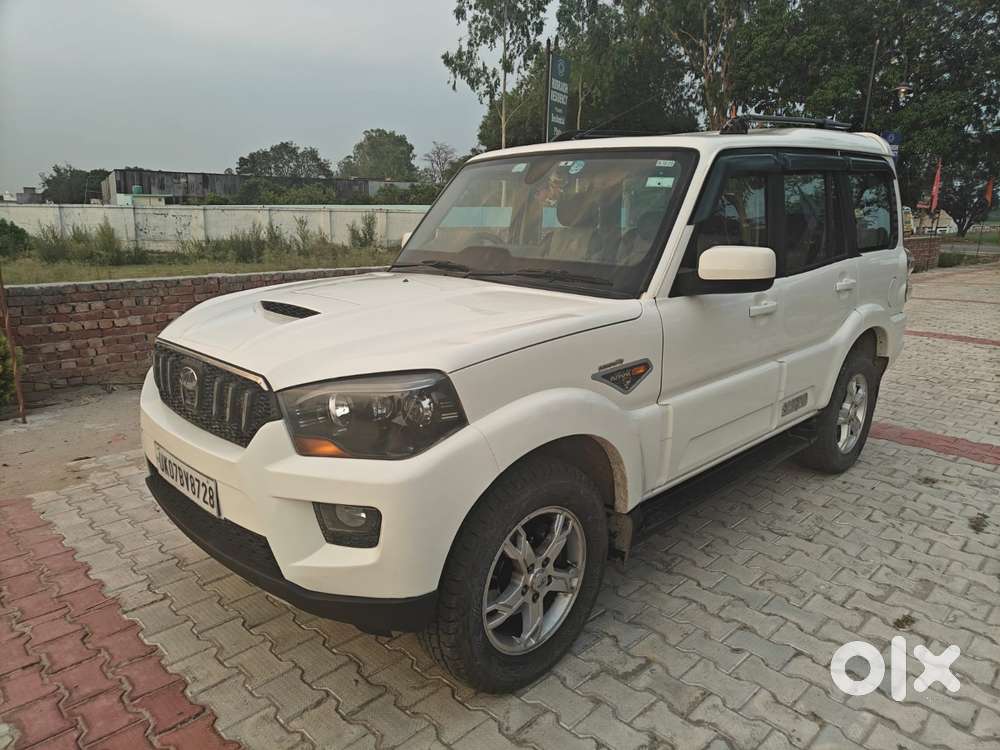 Mahindra Scorpio S10, 2017, Diesel