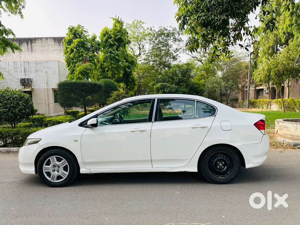 Honda City Petrol+cng 2011