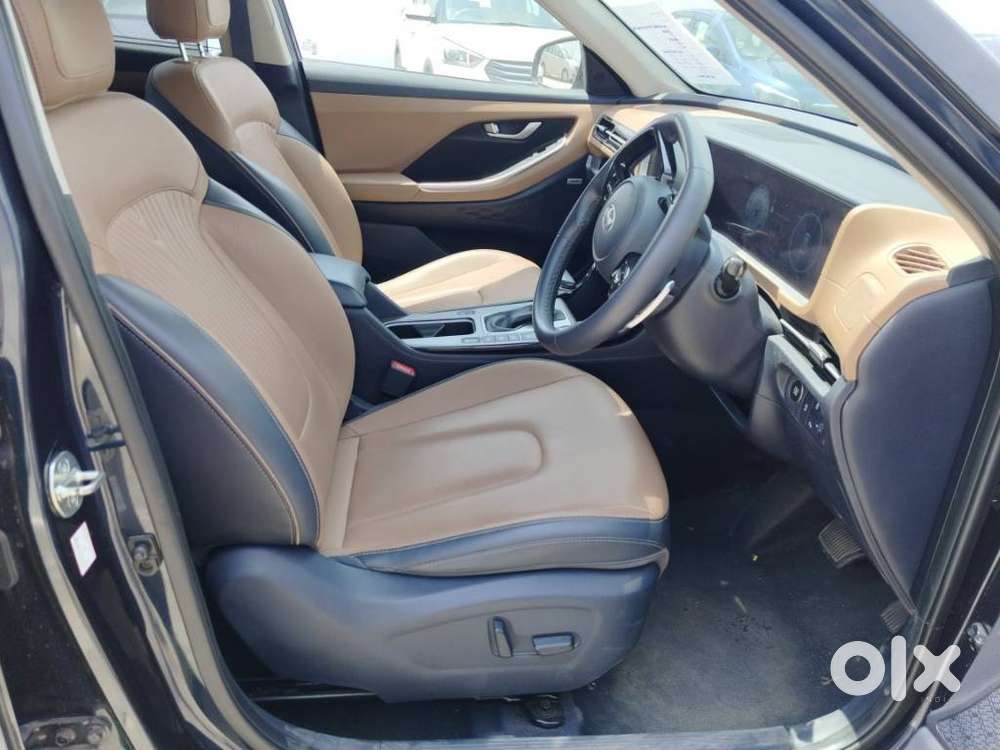 Hyundai Alcazar Signature 1.5 Petrol Dct 6str, 2024, Petrol