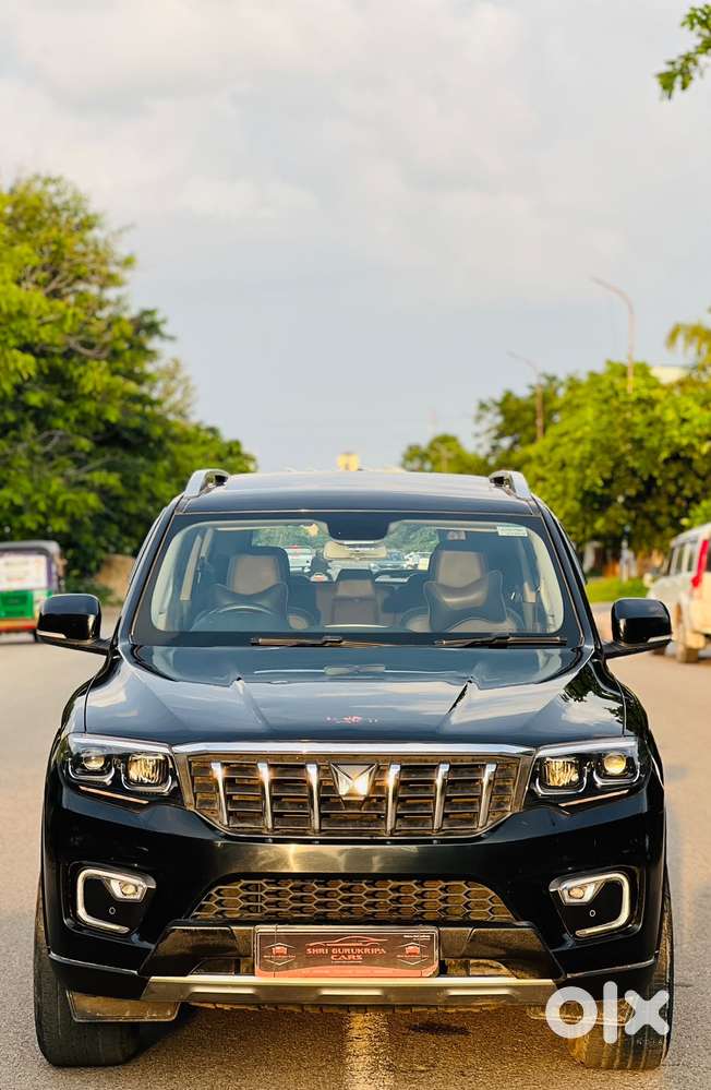 Mahindra Scorpio-n 2.2 Z8 L Diesel Mt 7 Str, 2023, Diesel