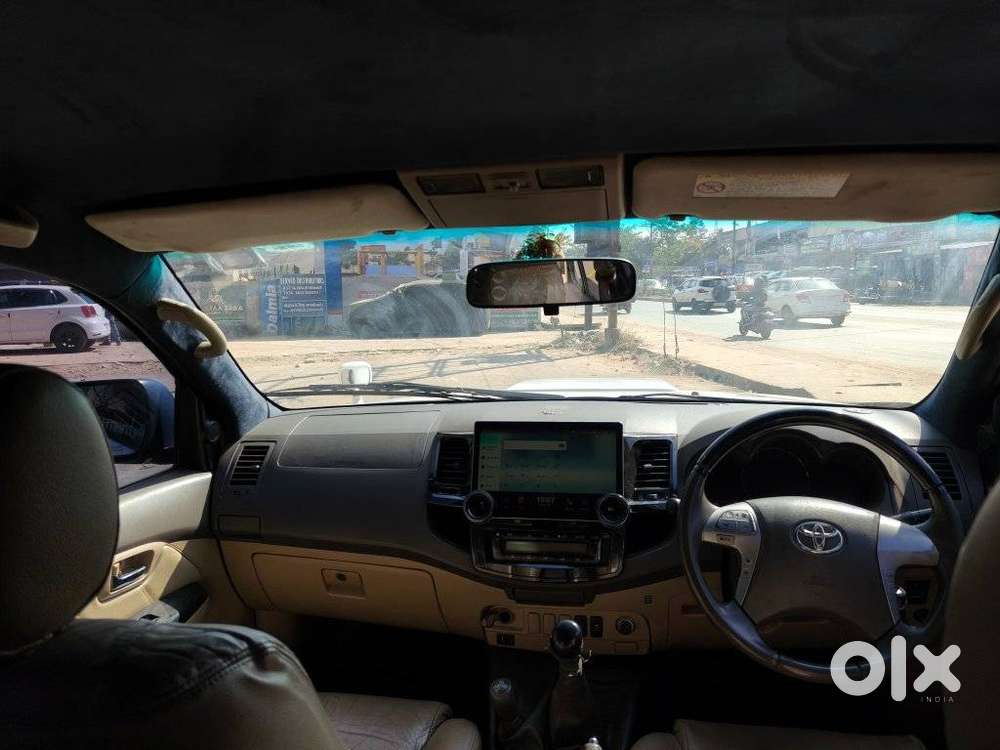 Toyota Fortuner 2011-2016 4x4 Mt, 2014, Diesel