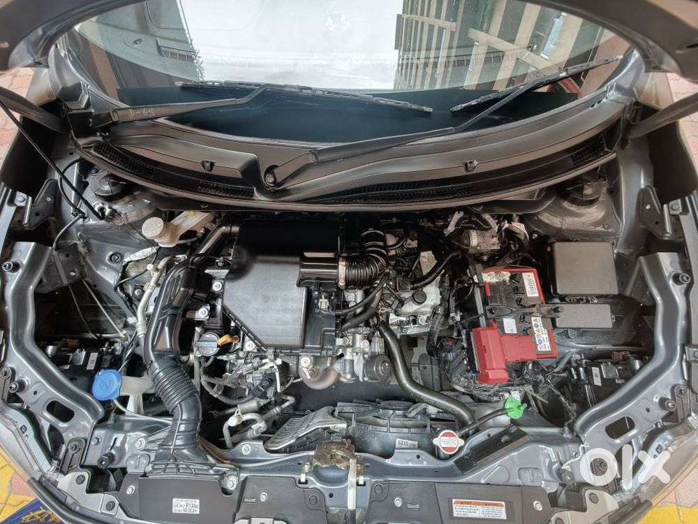 Maruti Suzuki Dzire Vxi Ags, 2025, Petrol