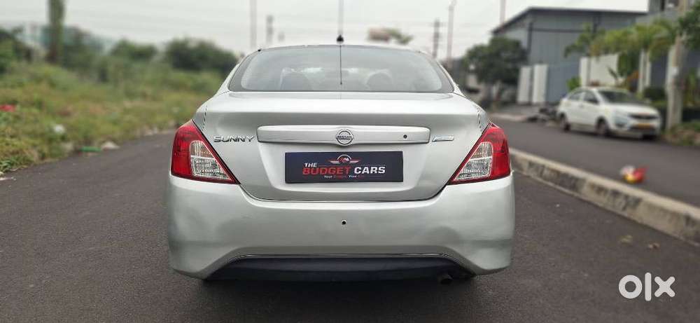 Nissan Sunny, 2016, Petrol