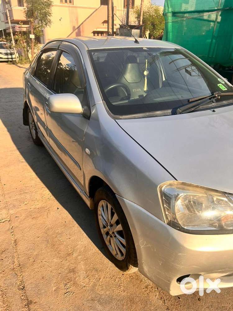 Toyota Etios 2012 Petrol 88000 Km Driven