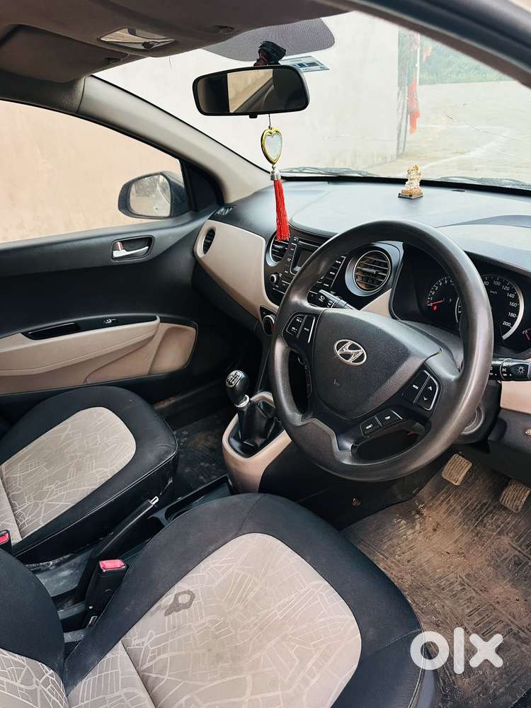 Hyundai Grand I10 2013-2016 Sportz Edition, 2016, Petrol