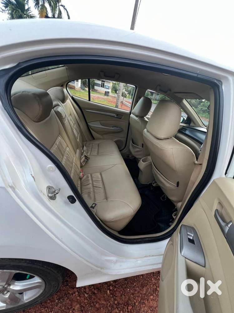 Honda City 1.5 V At, 2010