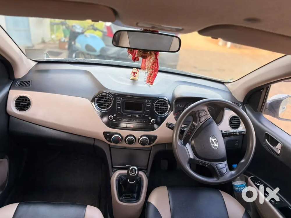 Hyundai Xcent 2014 Manual Petrol,register 20.11.2026