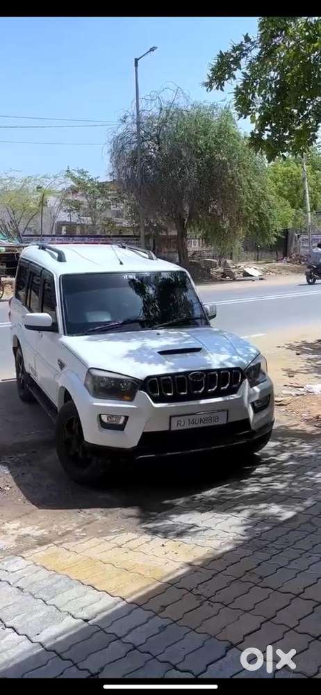 Mahindra Scorpio 2017 Diesel Well Maintained
