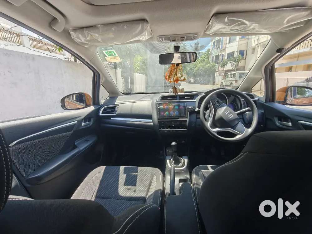 Honda Wr-v 2017 Sunroof Good Condition