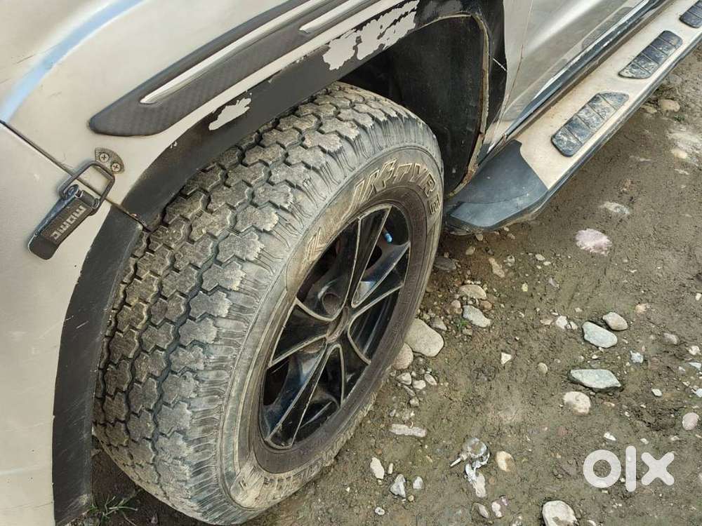 Mahindra Tuv 300, 2016, Diesel