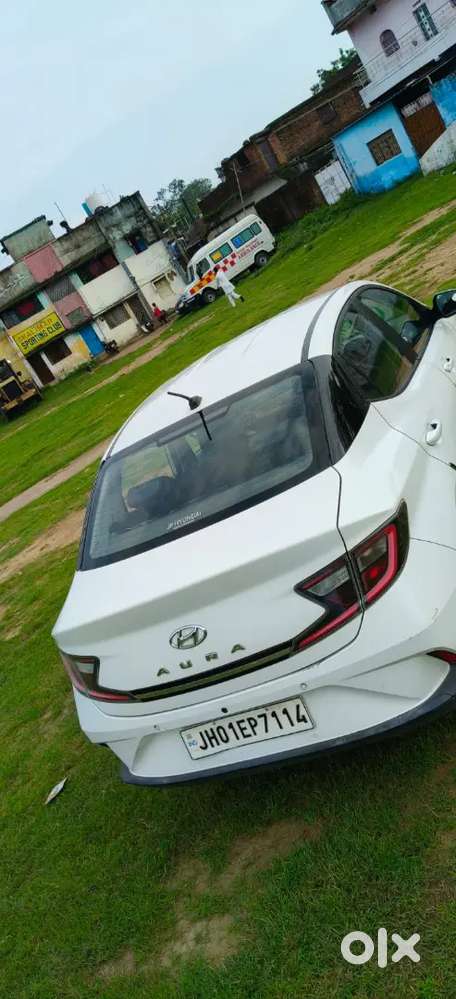 Hyundai Aura 2022 Petrol Manual
