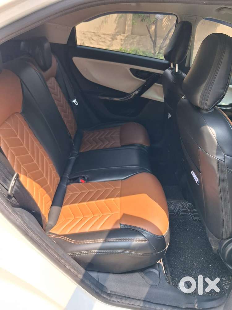 Tata Nexon Fearless Plus 1.2 Revotron Petrol 6 Mt, 2026, Petrol
