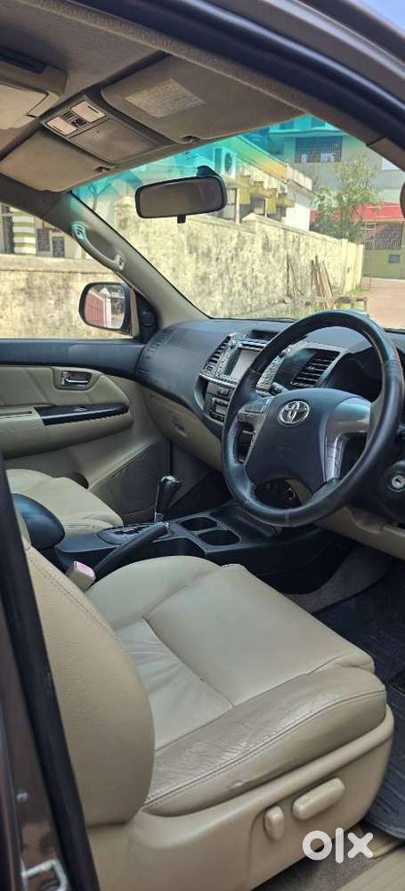 Toyota Fortuner 3.0 4x2 Automatic, 2014, Diesel