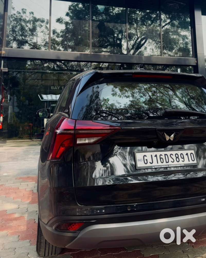 Mahindra Xuv700 Diesel 2025