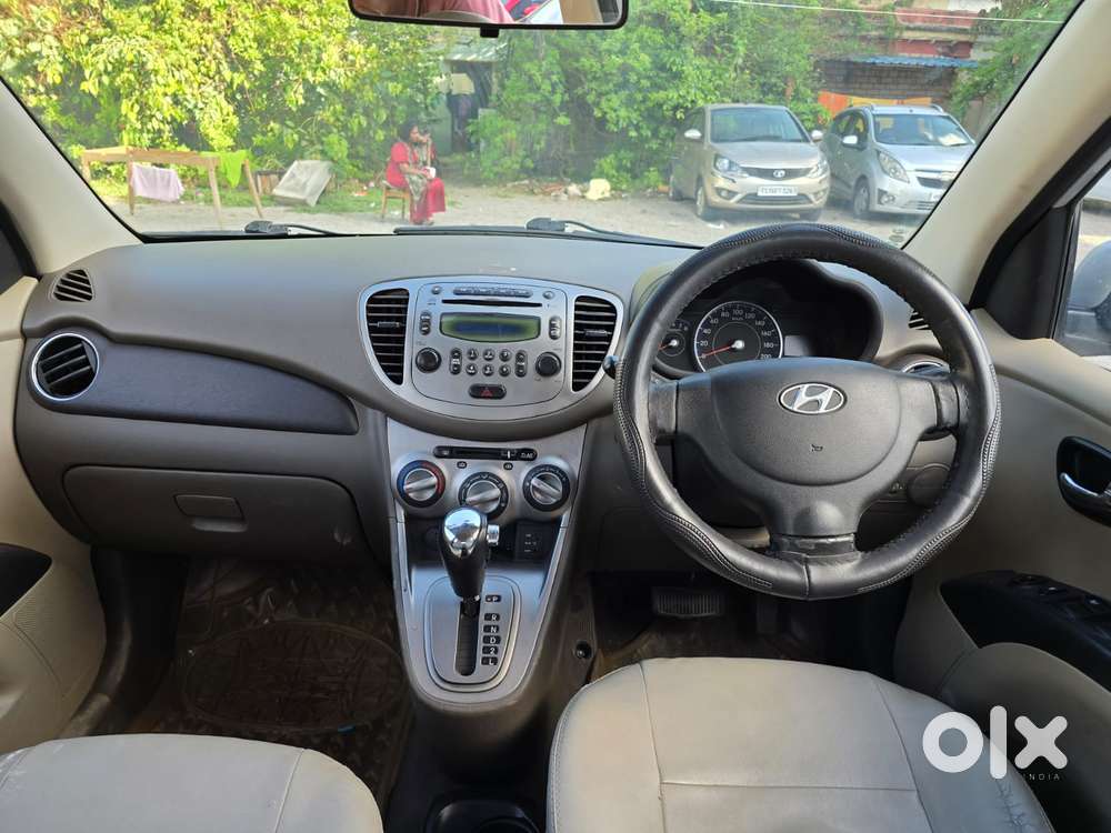 Hyundai I10 Sportz At, 2012, Petrol