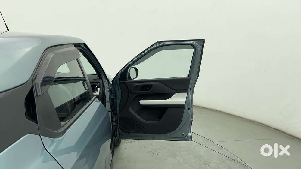 Tata Punch Accomplished Amt, 2022, Petrol