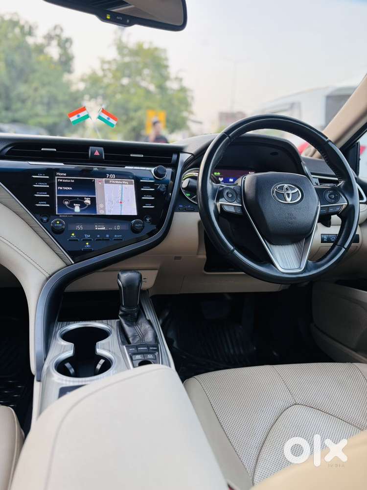 Toyota Camry 2.5 Hybrid, 2020, Petrol