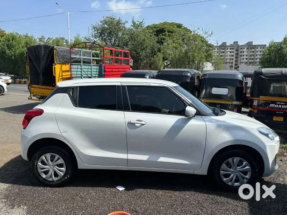 Maruti Suzuki Swift 2024 Petrol 240000 Km Driven