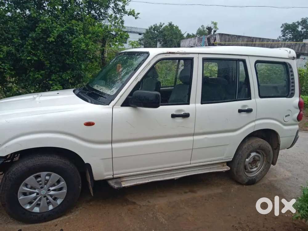 Mahindra Scorpio Diesel 2013