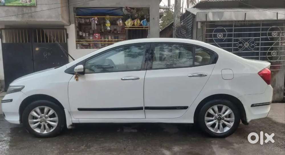Honda City Good Condition, Tax Till 2028, Insurance Till 2027,