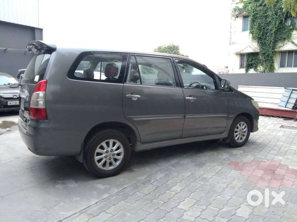 Toyota Innova 2.0 V, 2012, Diesel