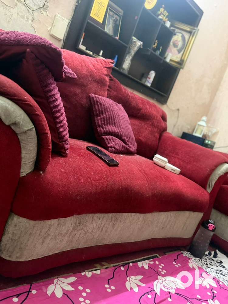 5 seater sofa  good condition