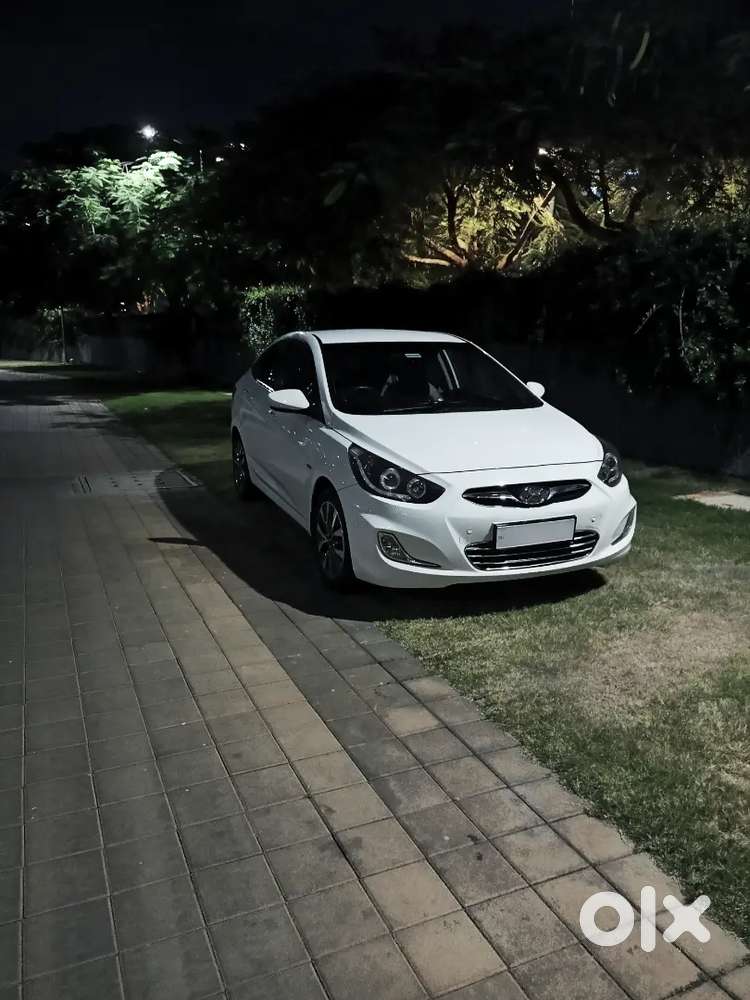 Hyundai Verna 2014 Petrol Well Maintained With Extra Accessories.