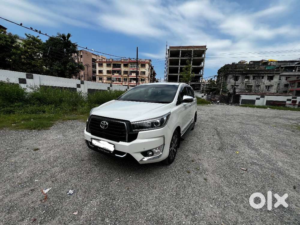 Toyota Innova Crysta 2.4 Zx At 7 Str 2022 Top End
