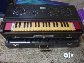 Harmonium store on olx